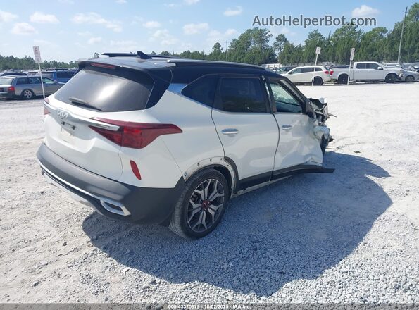 KNDETCA23P7387577 2023 KIA SELTOS White Tył prawy