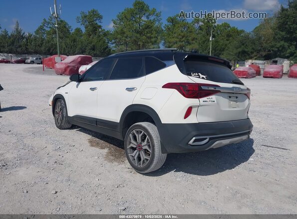 KNDETCA23P7387577 2023 KIA SELTOS White Tył lewy