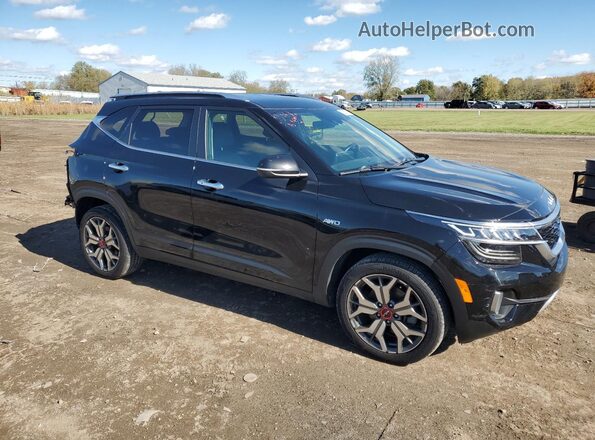 KNDETCA26P7425268 2023 KIA SELTOS Black 
