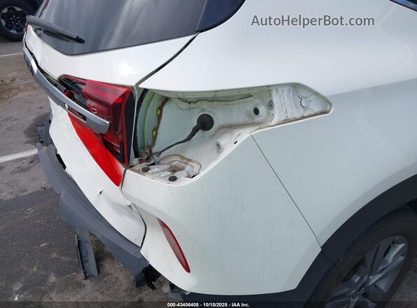 KNDEU2AA5P7399535 2023 KIA SELTOS Белый Вид спереди