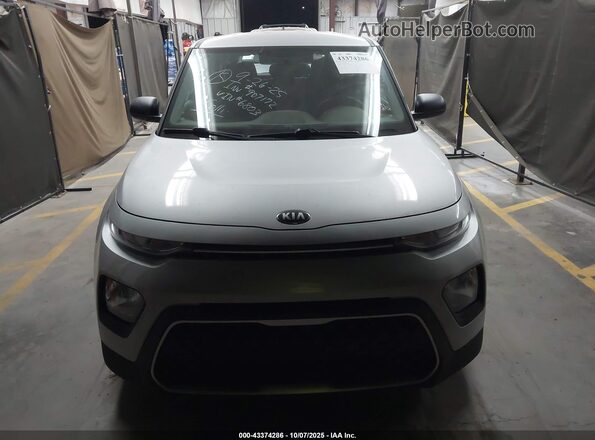 KNDJ22AU8L7036803 2020 KIA SOUL Gray Սարքավորումների վահանակի տեսք