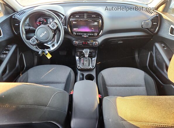 KNDJ33AU2N7180420 2022 KIA SOUL White 