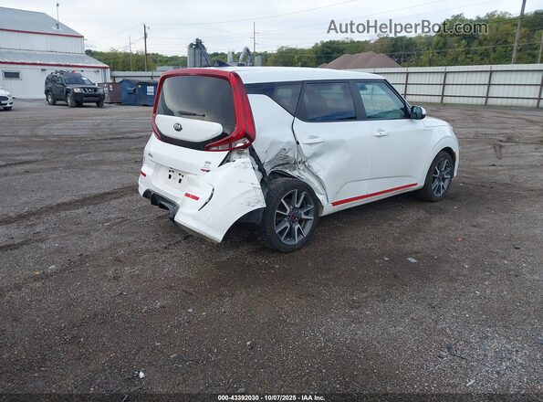KNDJ53AF8L7011382 2020 KIA SOUL White Задня права чверть