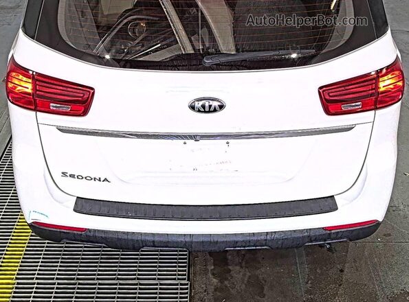 KNDMA5C1XL6659026 2020 KIA SEDONA White 