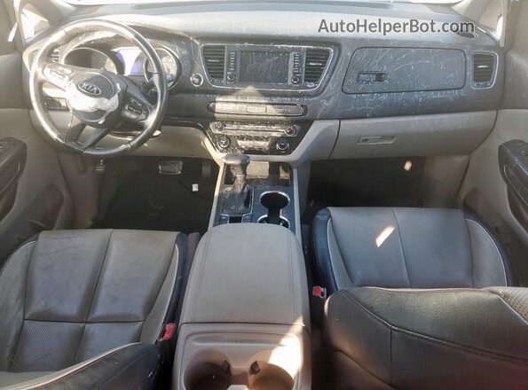 KNDMB5C10K6530885 2019 KIA SEDONA White Widok deski rozdzielczej
