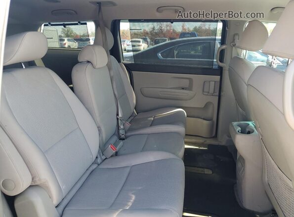 KNDMB5C15L6568923 2020 KIA SEDONA Угольный Вид задней части салона