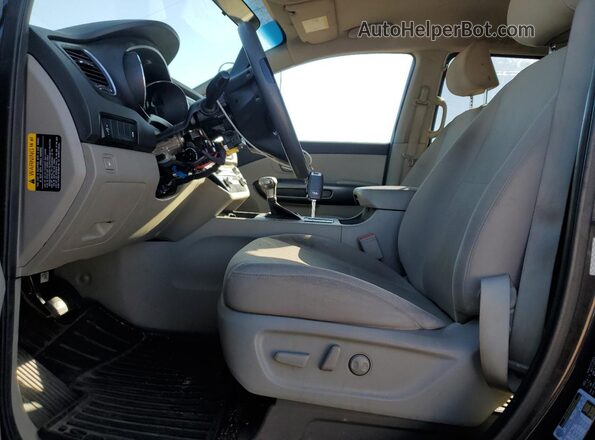 KNDMB5C16L6633312 2020 KIA SEDONA Gray Front interior view