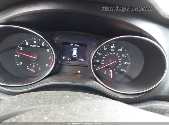 KNDMB5C16L6646402 2020 KIA SEDONA Dark Blue Вид задніх сидінь