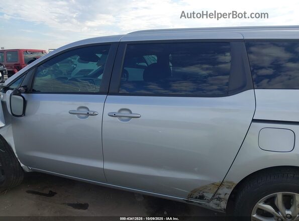 KNDMB5C17K6515929 2019 KIA SEDONA Silver Widok wnętrza 360 stopni