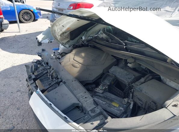 KNDMB5C19L6626080 2020 KIA SEDONA White Հետևի տեսք