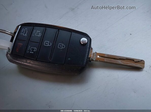 KNDMB5C1XK6509817 2019 KIA SEDONA Black წინა პანელის ხედი