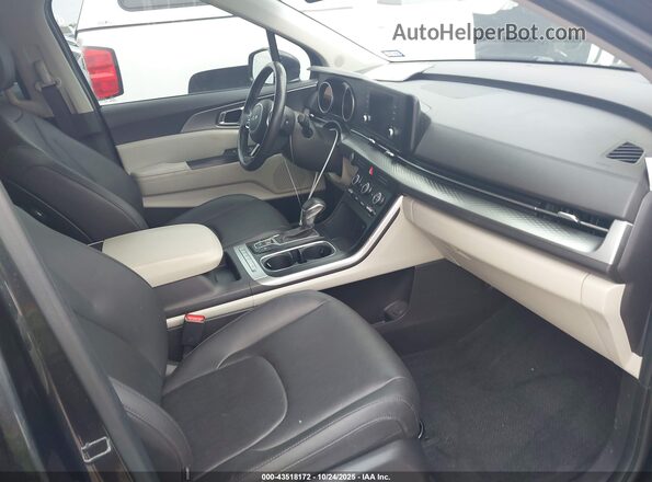 KNDNB4H36P6214049 2023 KIA CARNIVAL MPV Gray Vista interior delantera