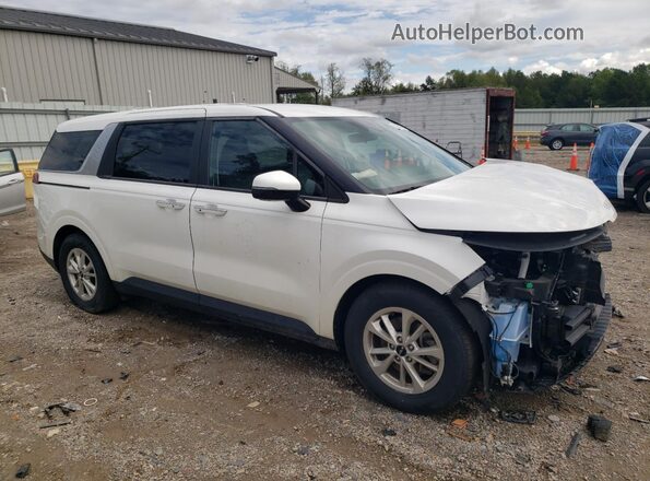 KNDNB4H37R6358339 2024 KIA CARNIVAL White 