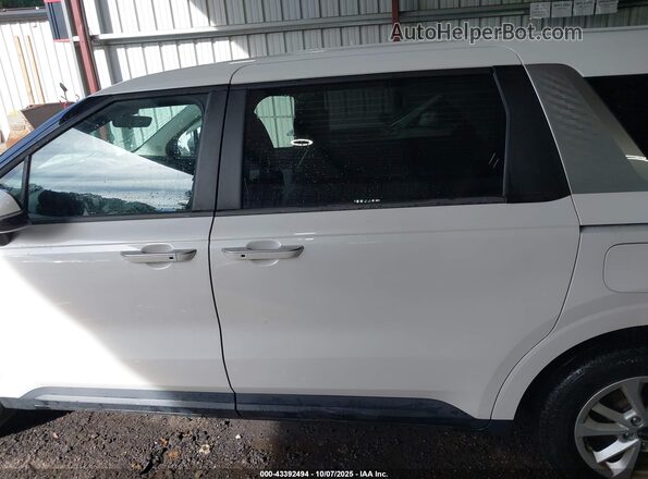 KNDNB4H38N6157902 2022 KIA CARNIVAL MPV White Панорамний вид салону 360°