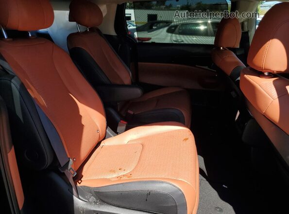 KNDNE5KA7S6055099 2025 KIA CARNIVAL Black Rear interior view