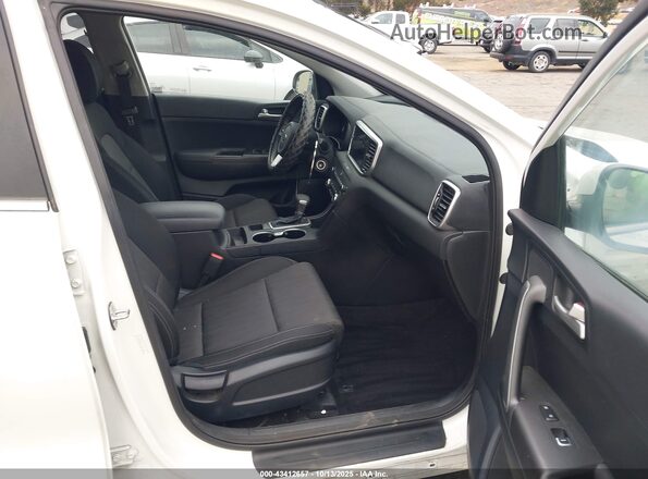 KNDPM3AC1N7002206 2022 KIA SPORTAGE White Vista interior delantera