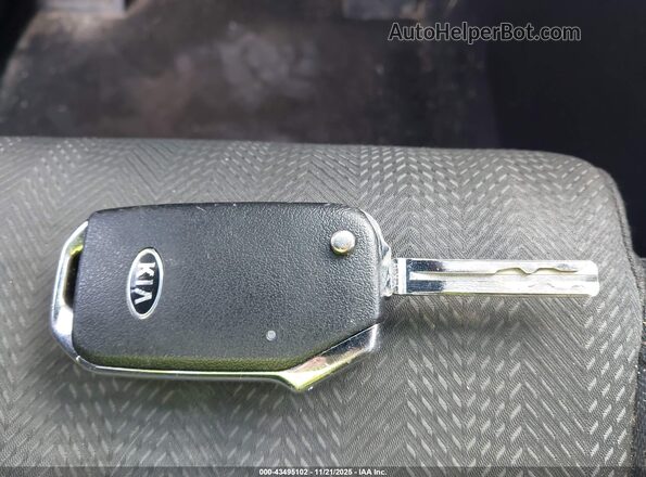 KNDPM3AC2M7892312 2021 KIA SPORTAGE Silver Вид панелі приладів