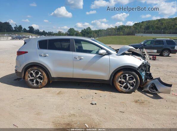 KNDPM3AC4L7825287 2020 KIA SPORTAGE Silver Widok wnętrza z tyłu