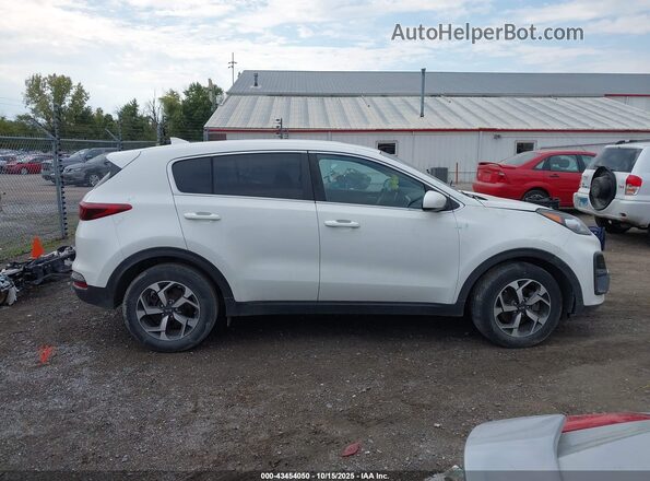 KNDPM3AC8L7796702 2020 KIA SPORTAGE White Rear interior view