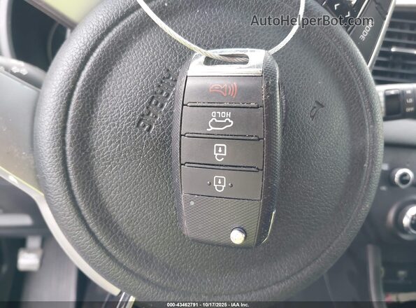 KNDPMCAC0L7790943 2020 KIA SPORTAGE Red Dashboard view