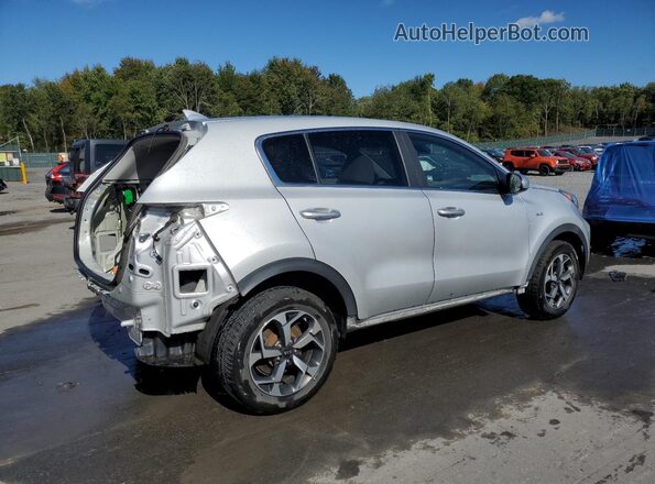 KNDPMCAC0N7011625 2022 KIA SPORTAGE Silver Trasero derecho