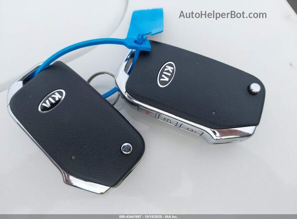 KNDPMCAC2M7942951 2021 KIA SPORTAGE Gray Dashboard view