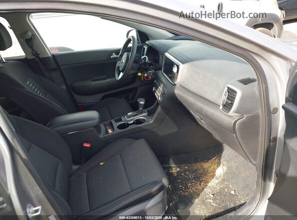 KNDPMCAC3L7747925 2020 KIA SPORTAGE Gray Вид салону спереду