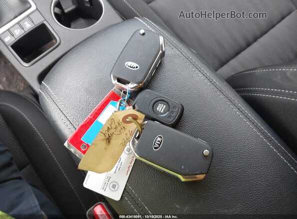 KNDPMCAC6N7966218 2022 KIA SPORTAGE Silver Առջևի վահանակի տեսք