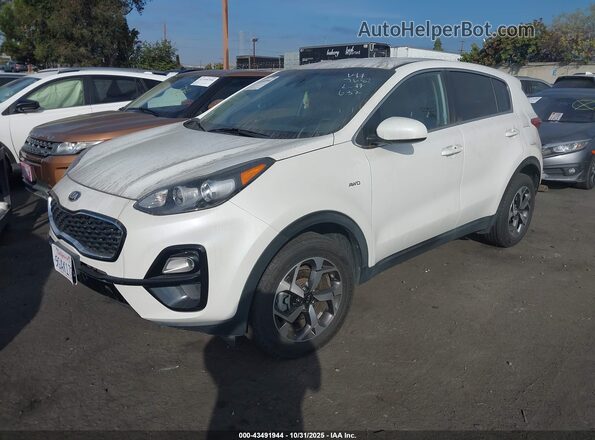 KNDPMCAC8M7917682 2021 KIA SPORTAGE White 