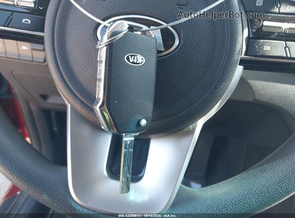 KNDPMCAC8N7023957 2022 KIA SPORTAGE Burgundy Dashboard view