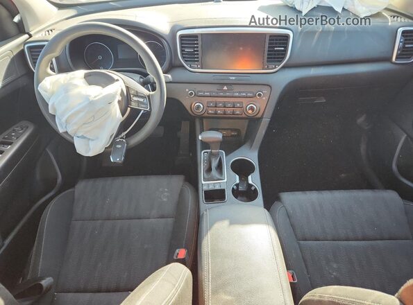 KNDPMCAC8N7965877 2022 KIA SPORTAGE Red Dashboard view