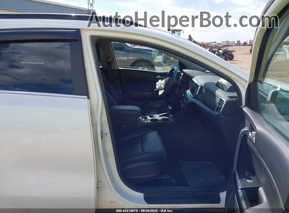 KNDPN3AC3N7996404 2022 KIA SPORTAGE White Вид салону спереду
