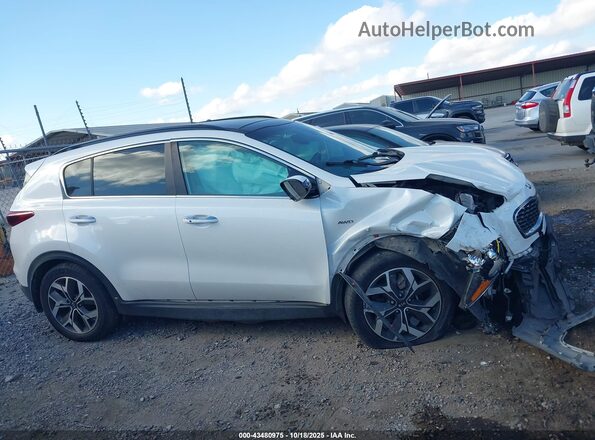 KNDPNCACXL7703028 2020 KIA SPORTAGE Белый Вид задней части салона