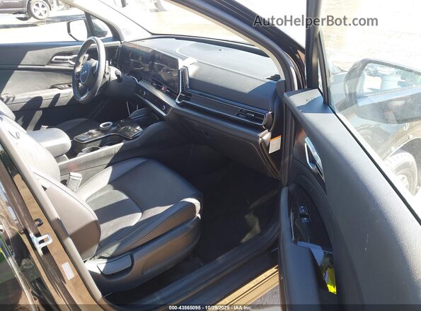 KNDPVCAG2P7104052 2023 KIA SPORTAGE HYBRID Черный Вид салона спереди