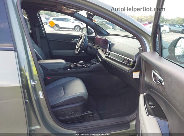 KNDPZDAH8P7102521 2023 KIA SPORTAGE PLUG-IN HYBRID Green Vista interior delantera