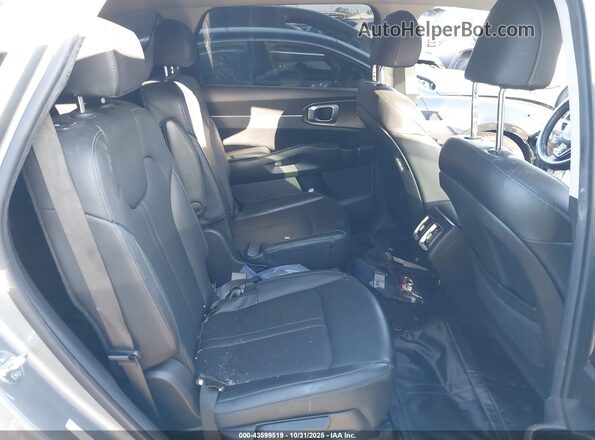 KNDRG4LGXN5084499 2022 KIA SORENTO HYBRID Silver 
