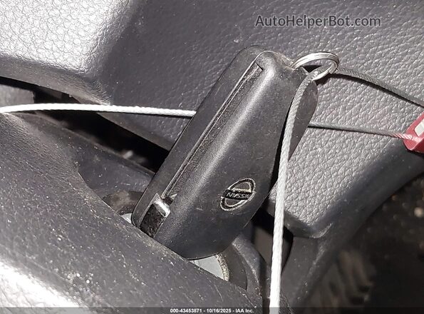 KNMAT2MT2JP576600 2018 NISSAN ROGUE White Dashboard view
