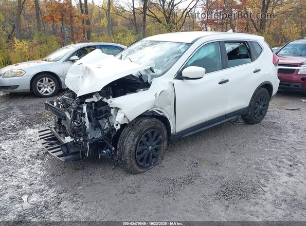 KNMAT2MV8JP525443 2018 NISSAN ROGUE White Front left