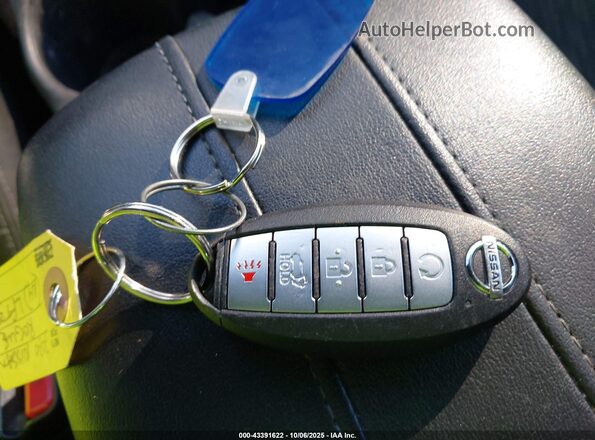 KNMAT2MV8LP534534 2020 NISSAN ROGUE Silver Вид панелі приладів
