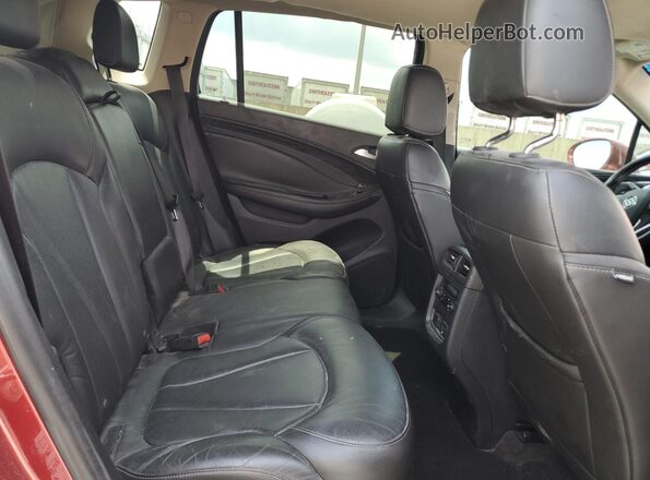 LRBFX1SA4JD080946 2018 BUICK ENVISION Red Widok wnętrza z tyłu