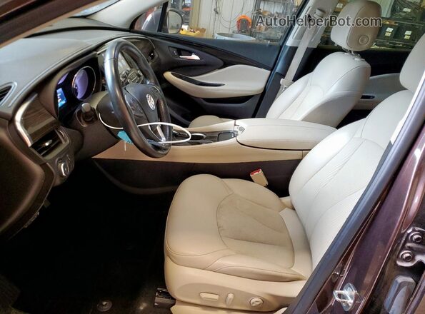 LRBFXBSA0LD140326 2020 BUICK ENVISION Коричневый Вид салона спереди