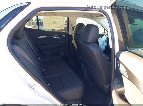LRBFZKE41SD008271 2025 BUICK ENVISION White Вид наклейки з VIN-кодом