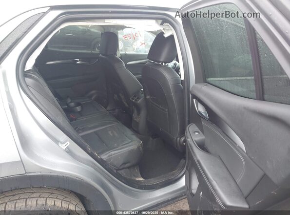 LRBFZME45RD067135 2024 BUICK ENVISION Silver VIN sticker view