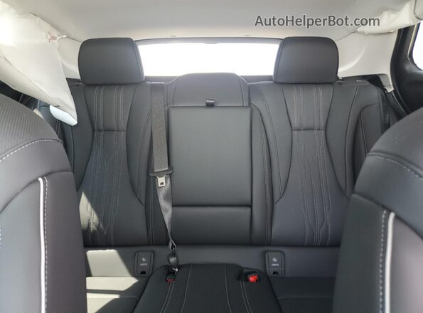 LRBFZME47SD089031 2025 BUICK ENVISION White Vista de los asientos traseros