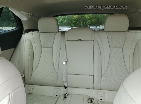 LRBFZNR46ND053044 2022 BUICK ENVISION White Widok tylnych siedzeń