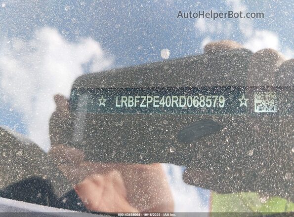 LRBFZPE40RD068579 2024 BUICK ENVISION Gray 
