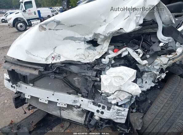 LRBFZPE43RD022132 2024 BUICK ENVISION White Вид ззаду