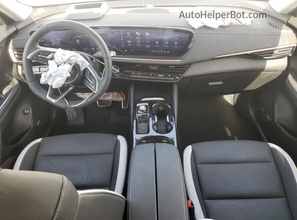 LRBFZPE45RD017921 2024 BUICK ENVISION White Вид панелі приладів