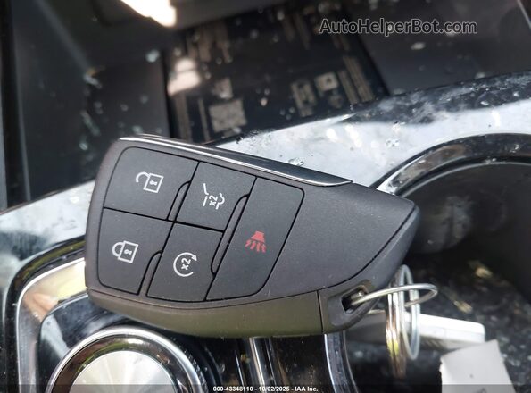 LRBFZPE47RD052122 2024 BUICK ENVISION Maroon Vista del salpicadero
