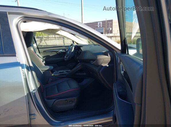 LRBFZPR49PD180482 2023 BUICK ENVISION Silver Widok wnętrza z przodu